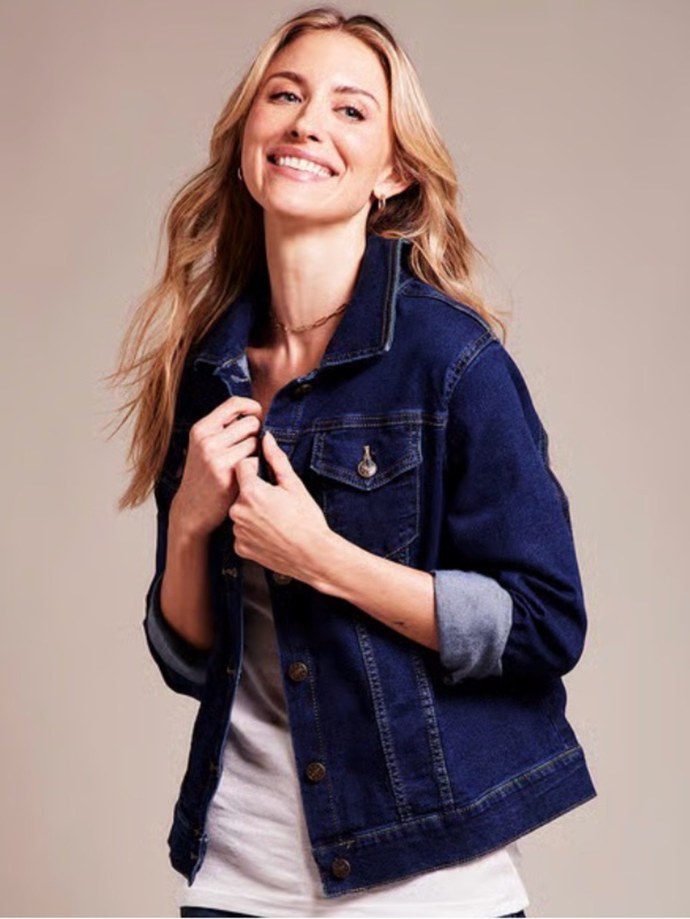 Dash Classic Women's Dark Wash Denim Jacket size Medium
